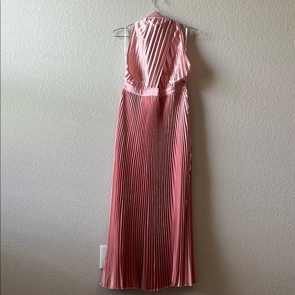 LIDEE Renaissance Dress - Picture 3 of 17